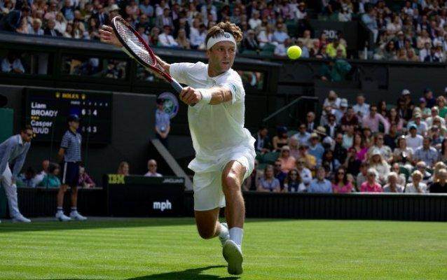 1688772798481081359.jpg lude.jpg